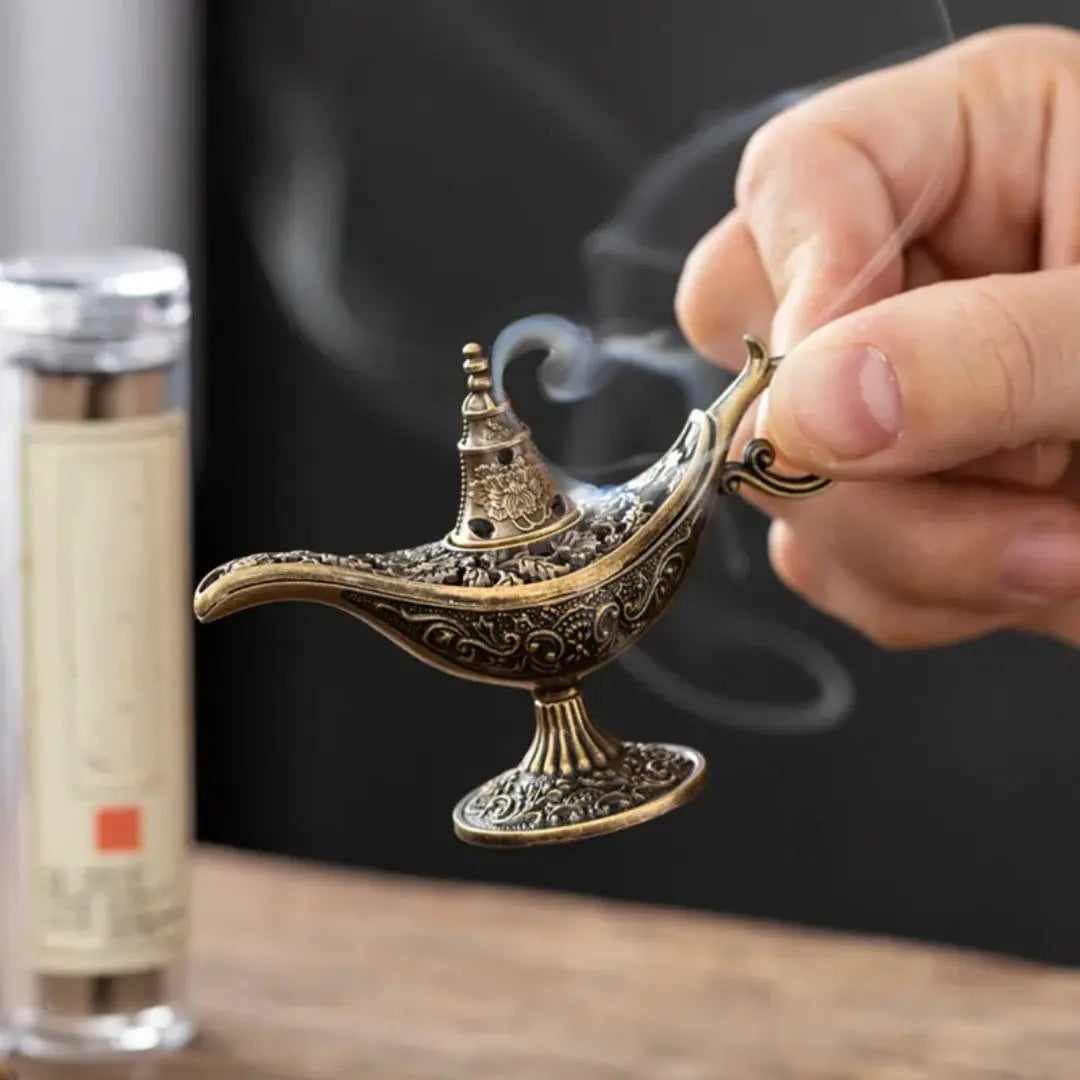 Vintage Genie Lamp Incense Burner with 42 Sandalwood Chips