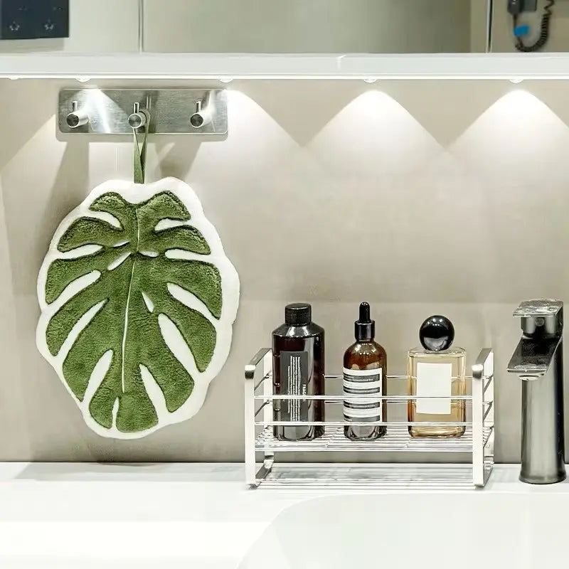 2-Pack Leaf Hand Towels – Ultra Absorbent Hanging Bathroom & Kitchen Towels