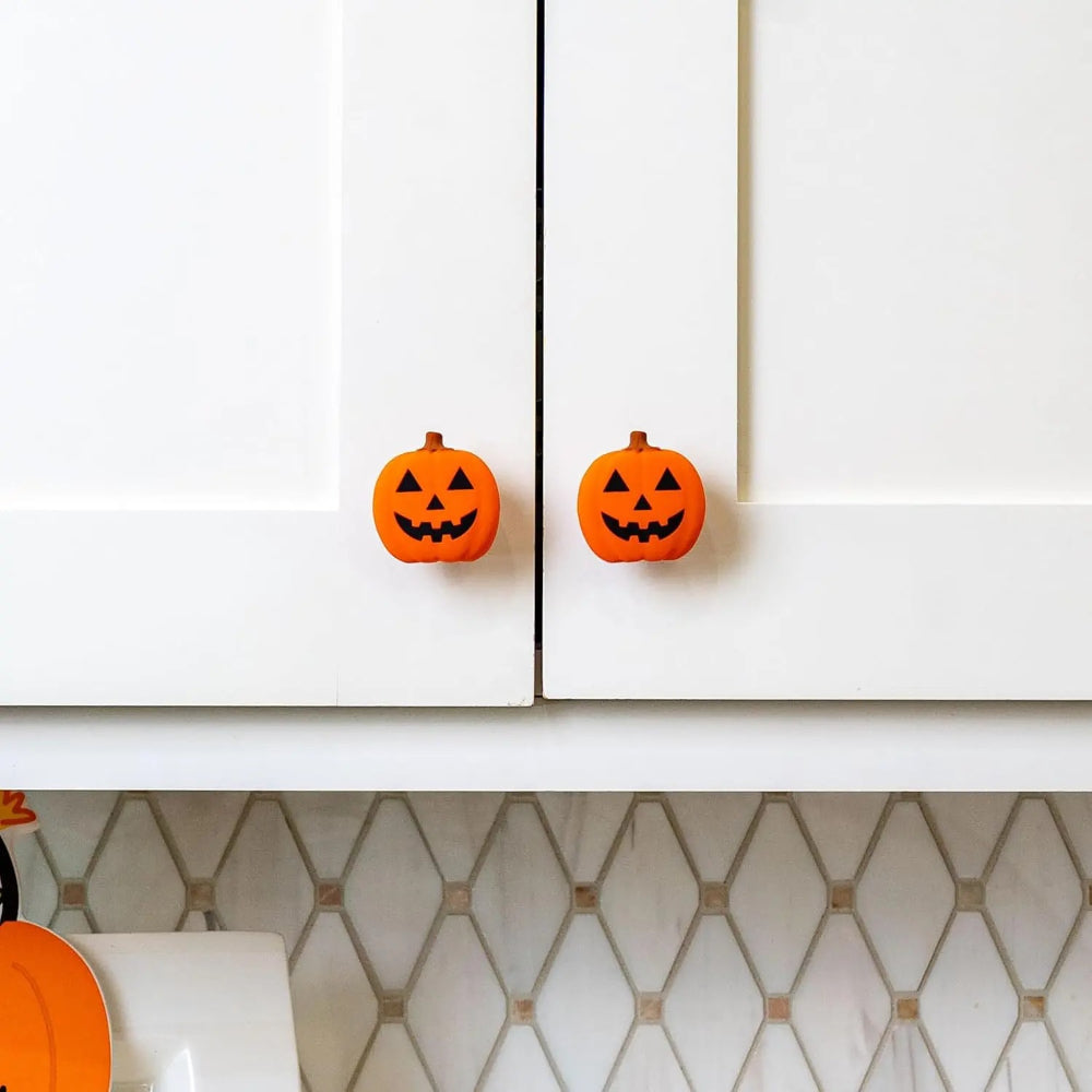 Festive Knob Covers – Pumpkin & Peppermint Designs